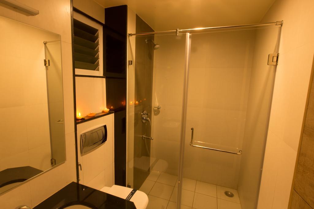 Hotel Radha Prasad Erode Zimmer foto